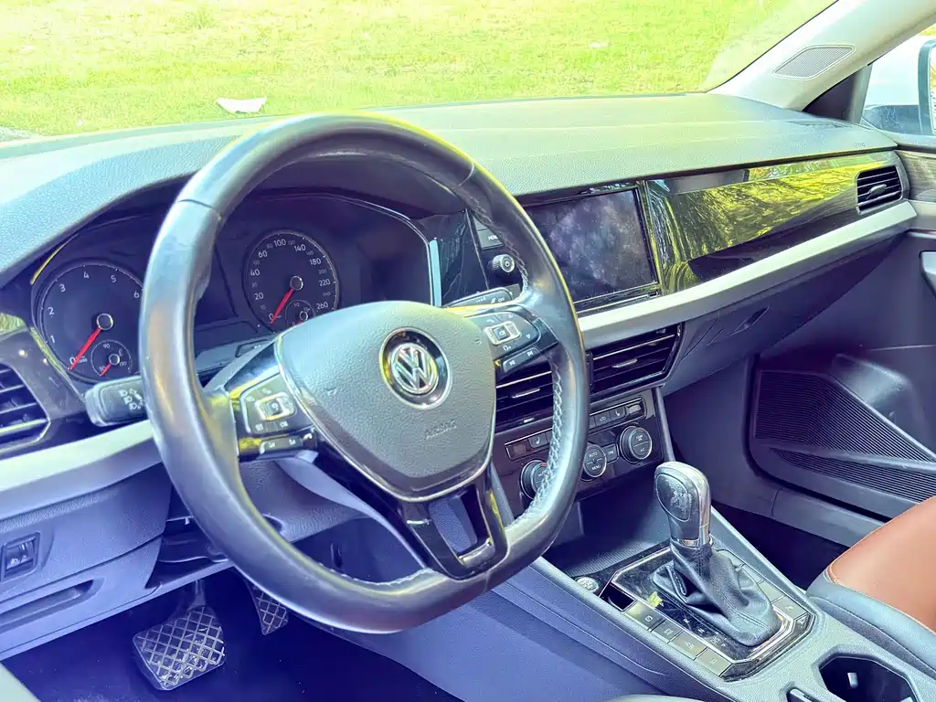 Volkswagen Lavida — миниатюра 7