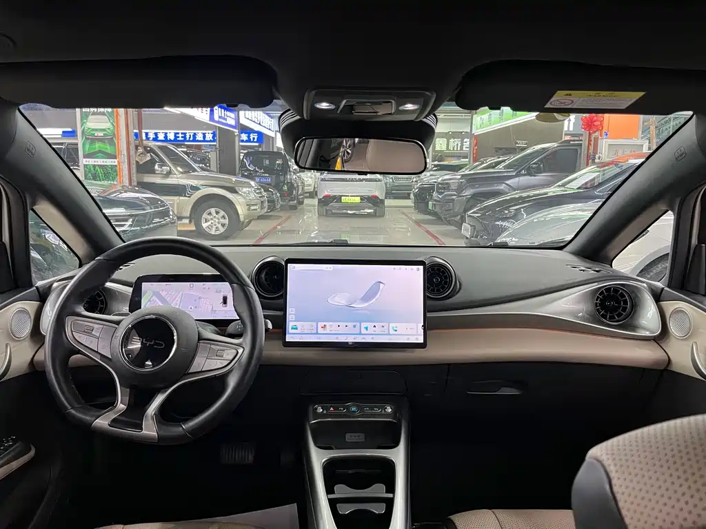 BYD Dolphin — миниатюра 9