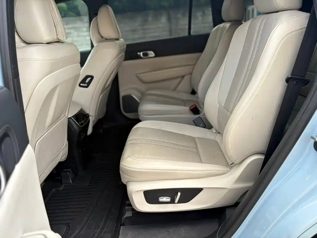 Li Auto Li ONE — миниатюра 8
