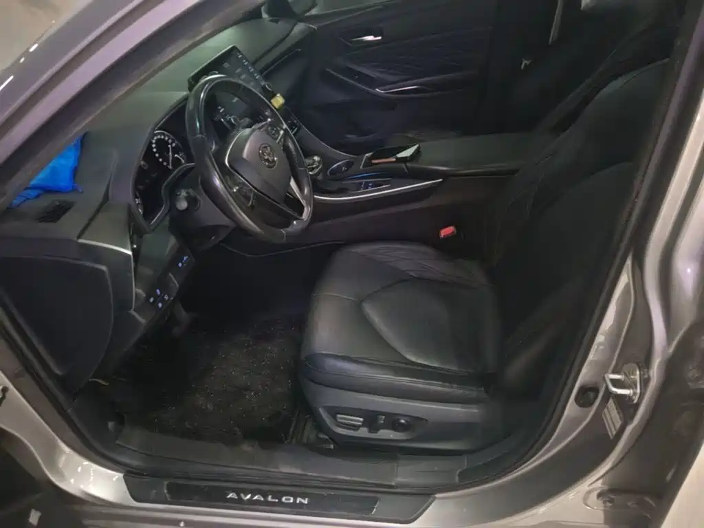 Toyota Avalon — миниатюра 15