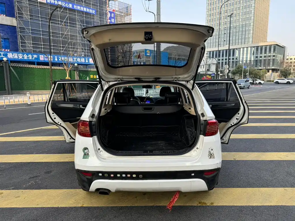 Zhonghua V5 — миниатюра 15