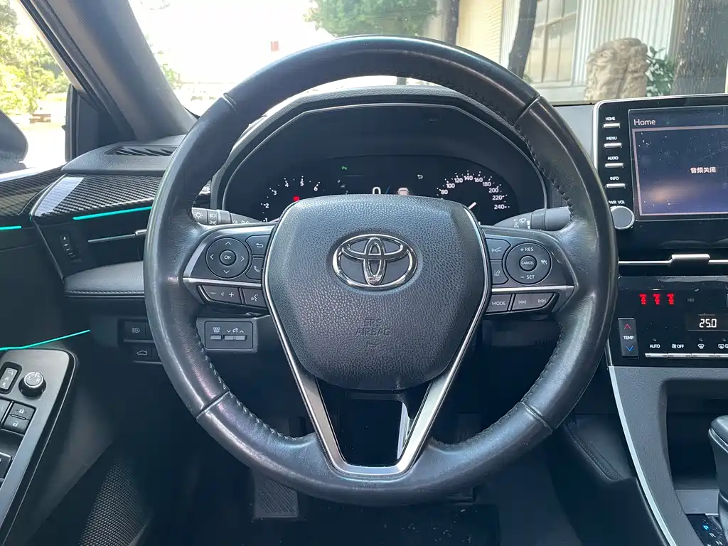 Toyota Avalon — миниатюра 15