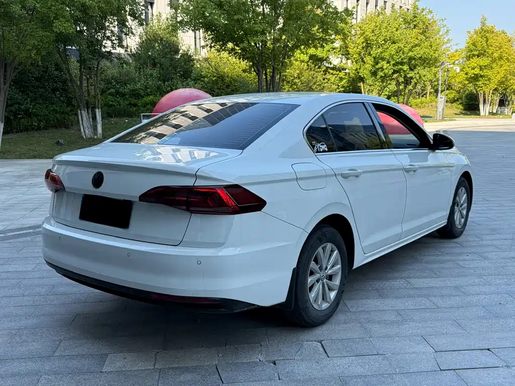 Volkswagen Bora — миниатюра 4