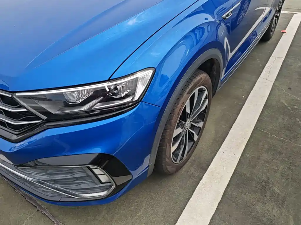 Volkswagen T-Roc — миниатюра 24