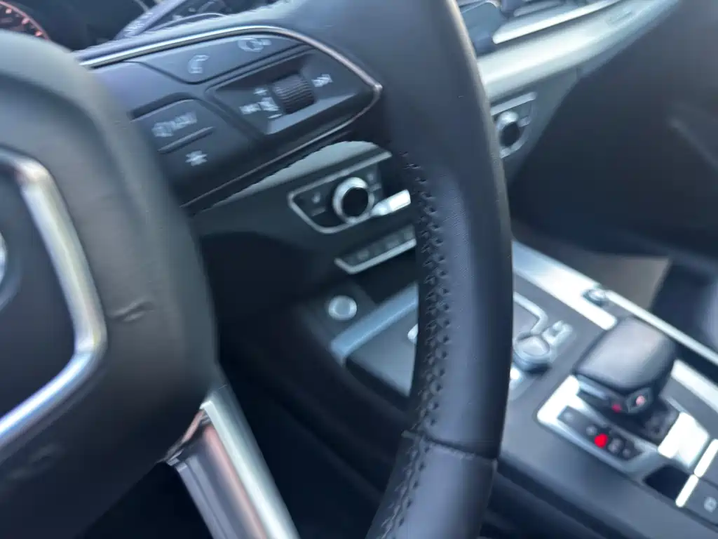 Audi Q5L — миниатюра 12