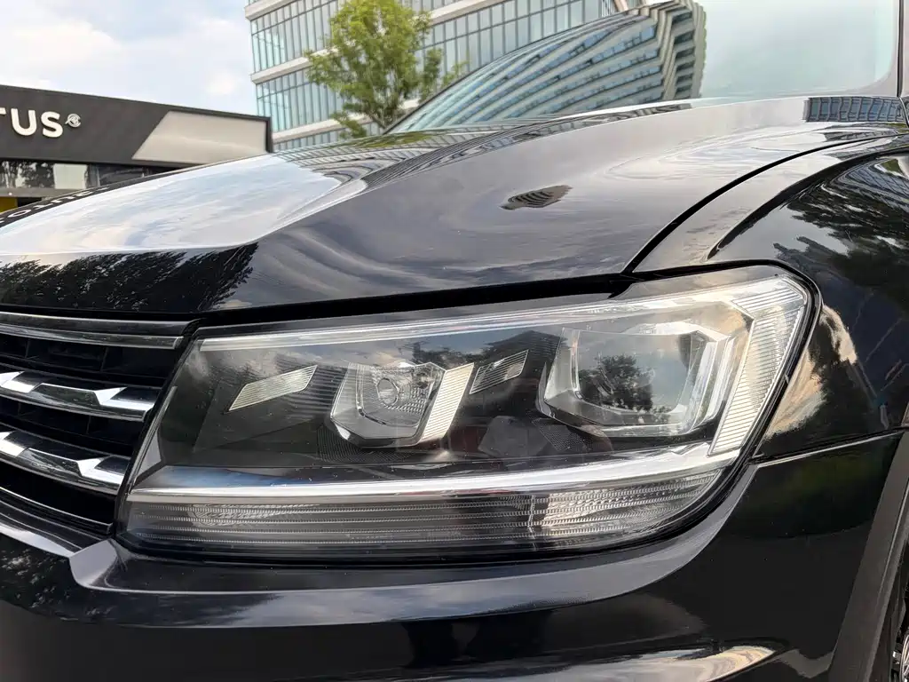 Volkswagen Tiguan L — миниатюра 4