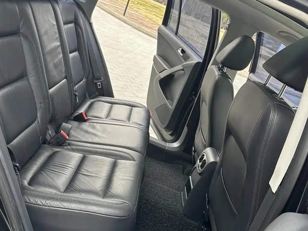 Volkswagen Tiguan — миниатюра 13