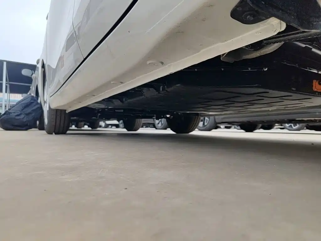 Wuling MINIEV — миниатюра 22