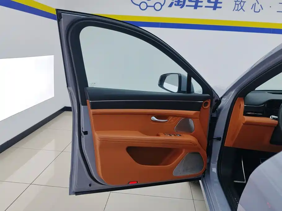 AITO Wenjie AITO M5 — миниатюра 7