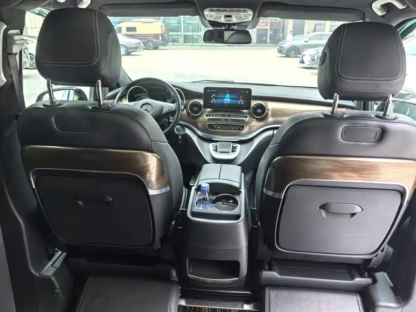 Mercedes-Benz V-Class — миниатюра 5