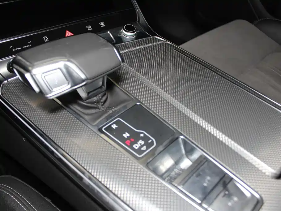 Audi A6L — миниатюра 11