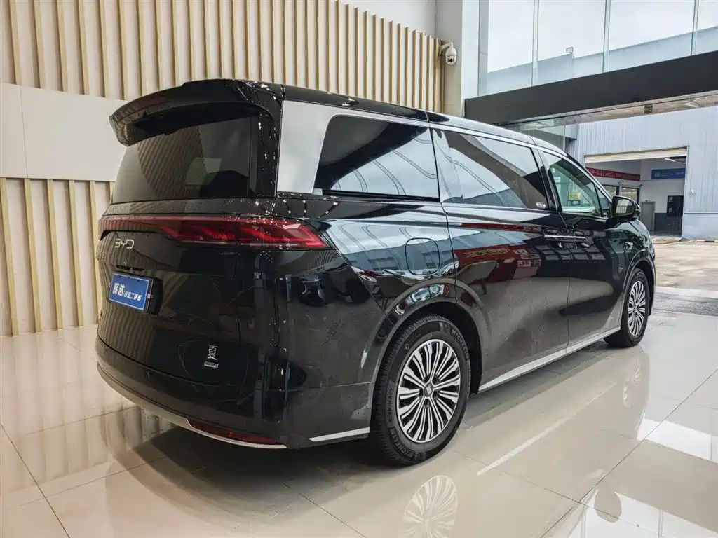 BYD Xia 2025 DM-i 1.5T 180km