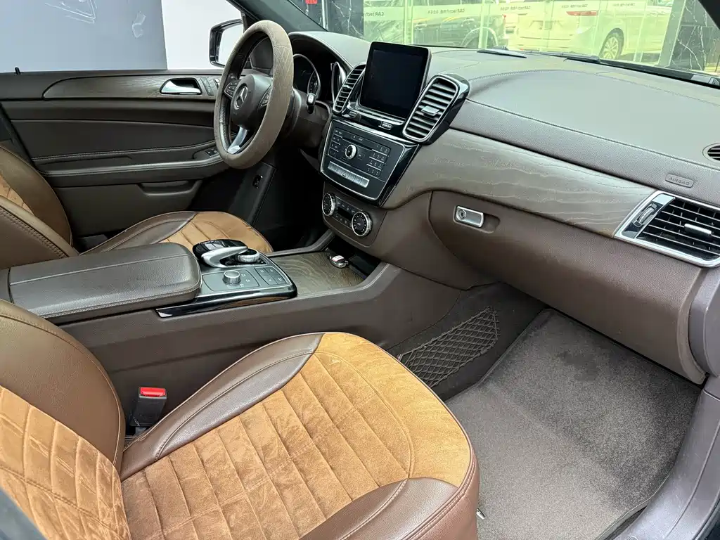 Mercedes-Benz 奔驰GLE(进口) — миниатюра 20