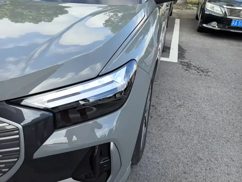 Audi Q4 e-tron — миниатюра 24