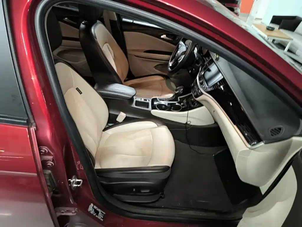 Buick Verano — миниатюра 25