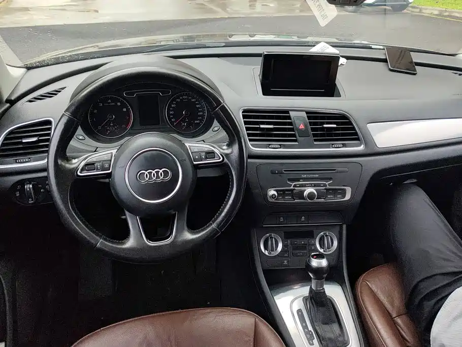 Audi Q3 — миниатюра 12