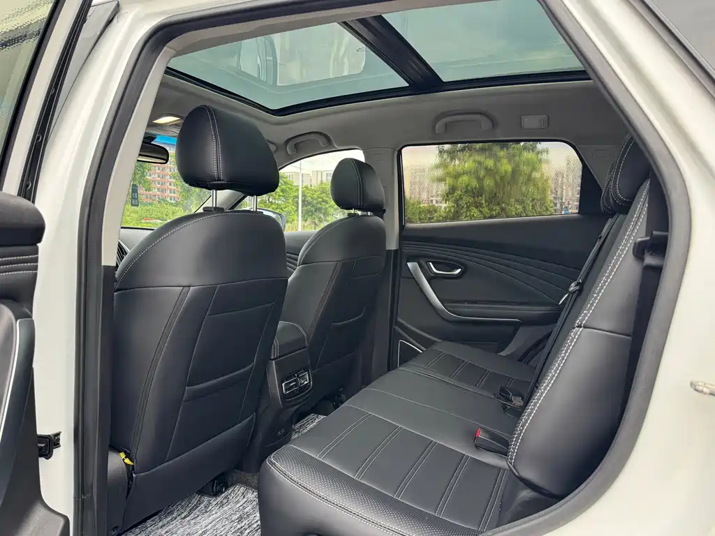 Jetour X70 — миниатюра 10