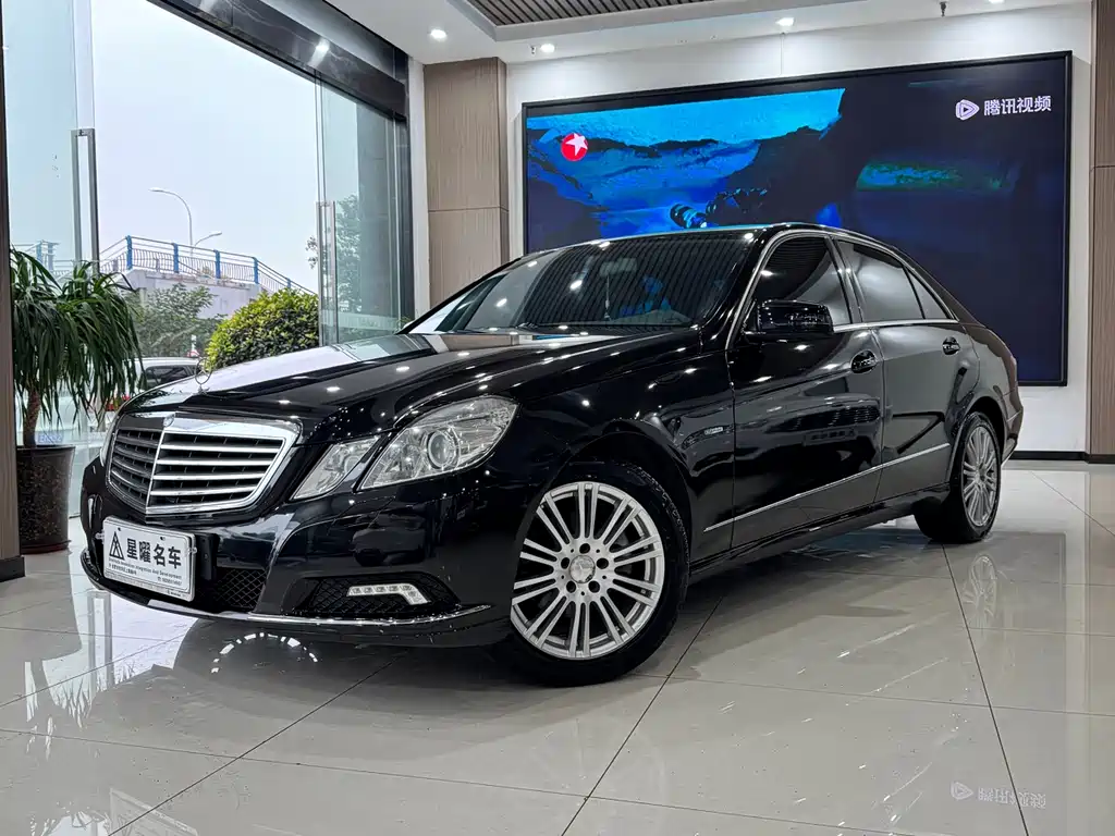 Mercedes-Benz E-Class (Import) 2010