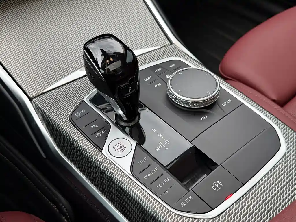 BMW 3 Series — миниатюра 9