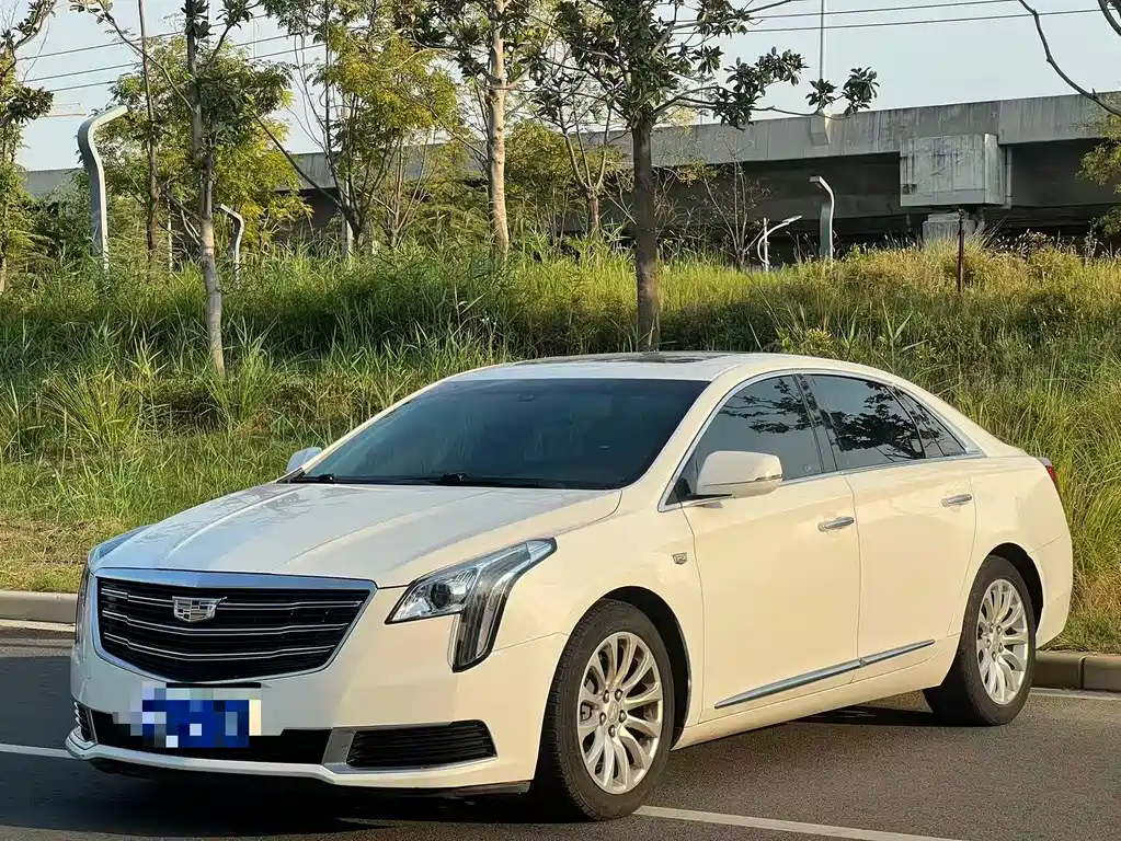 Cadillac XTS