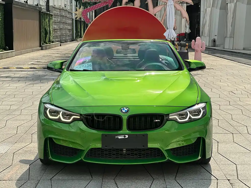 BMW M4 — миниатюра 2