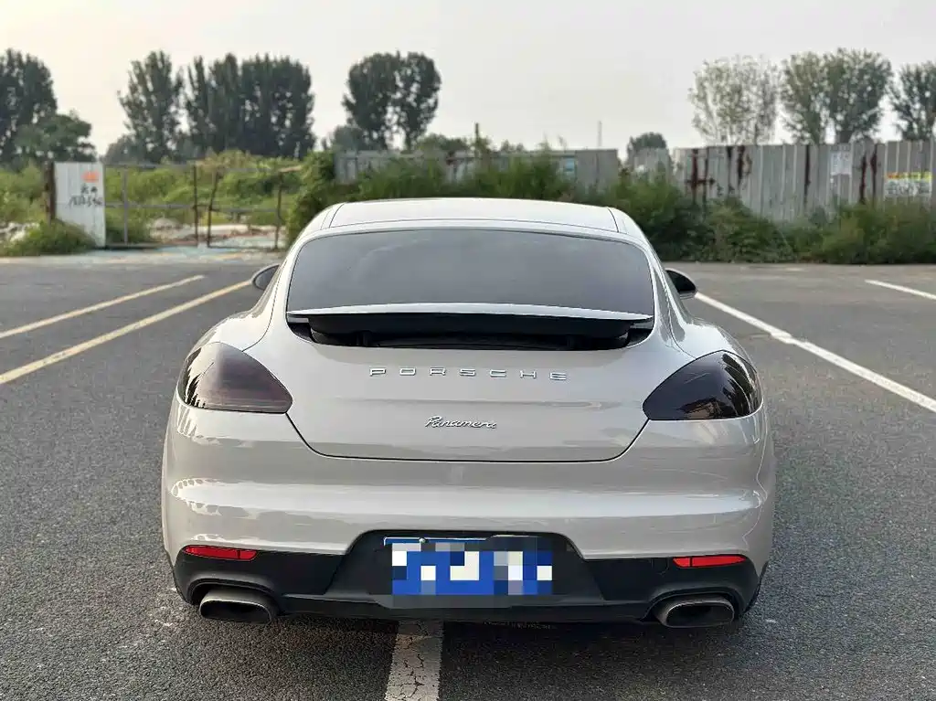 Porsche Panamera — миниатюра 6