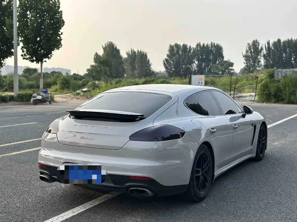 Porsche Panamera — миниатюра 5