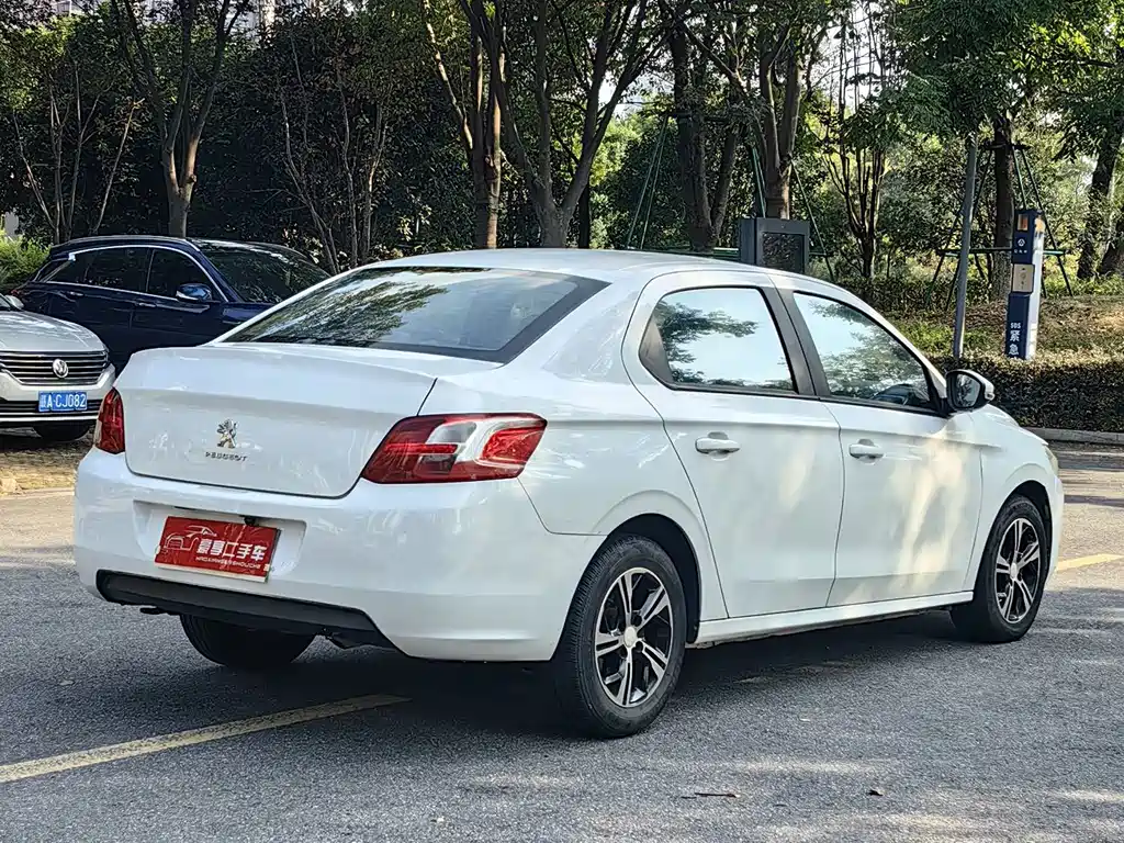 Peugeot 301 — миниатюра 12