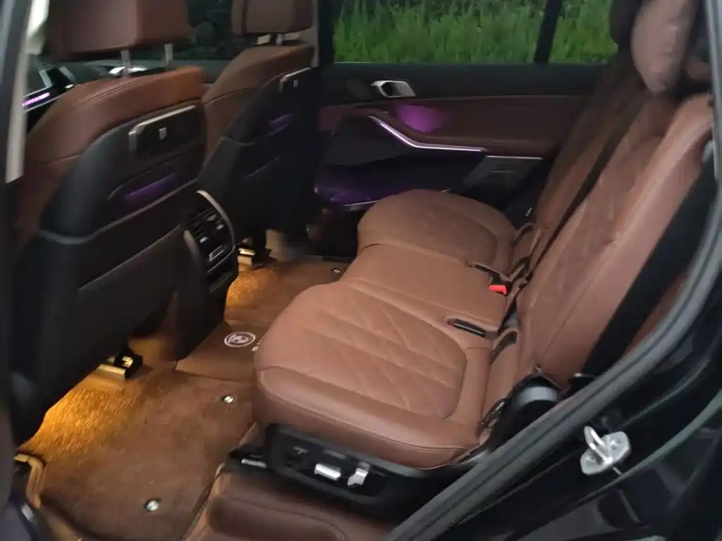 BMW X7 — миниатюра 4
