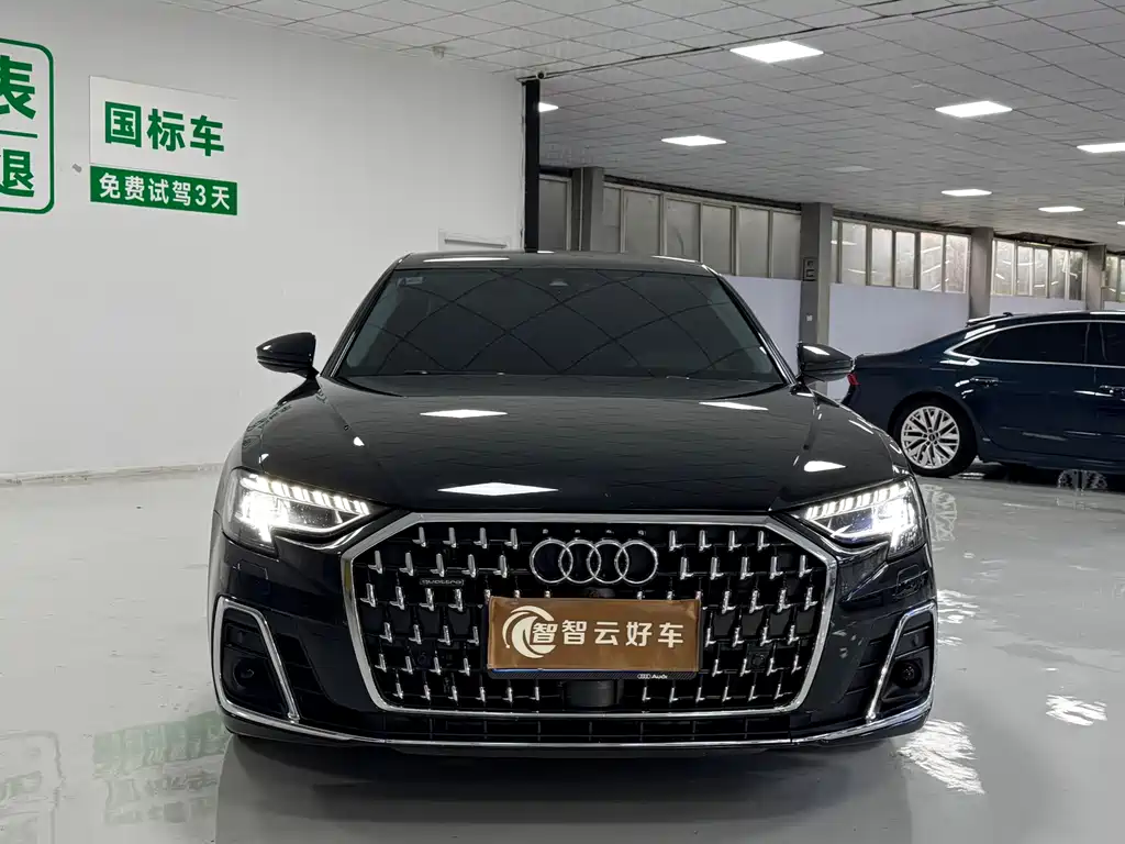 Audi A8 — миниатюра 2