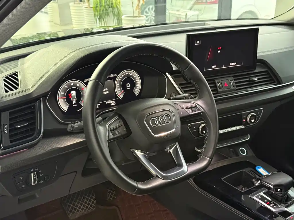 Audi Q5L — миниатюра 8