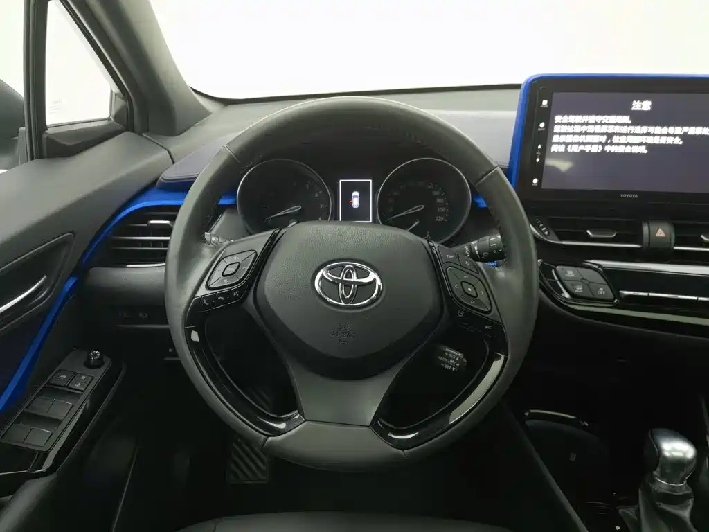 Toyota IZOA — миниатюра 11