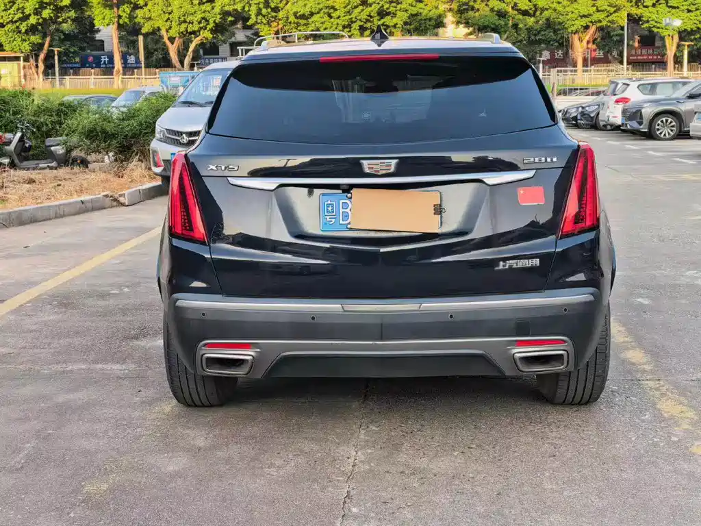 Cadillac XT5 — миниатюра 8