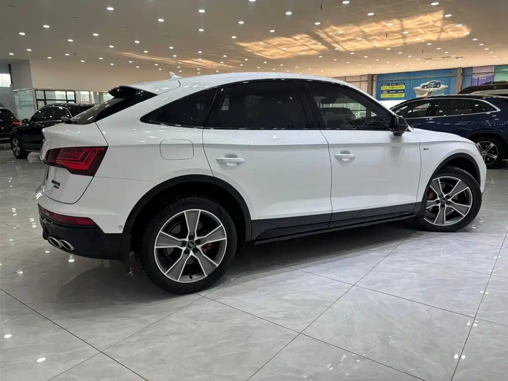 Audi Q5L Sportback 2022 40 TFSI Luxury