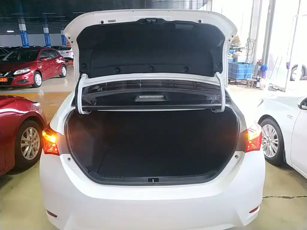 Toyota Corolla — миниатюра 19