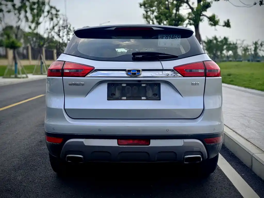 Geely Boyue — миниатюра 9