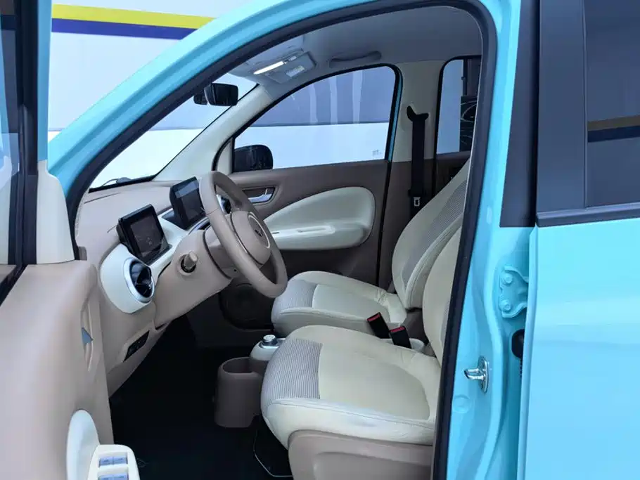 Wuling MINIEV — миниатюра 9