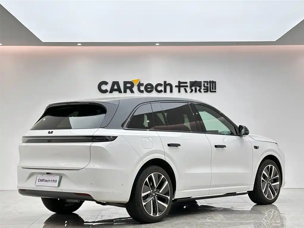 Li Auto L6 2024 Pro