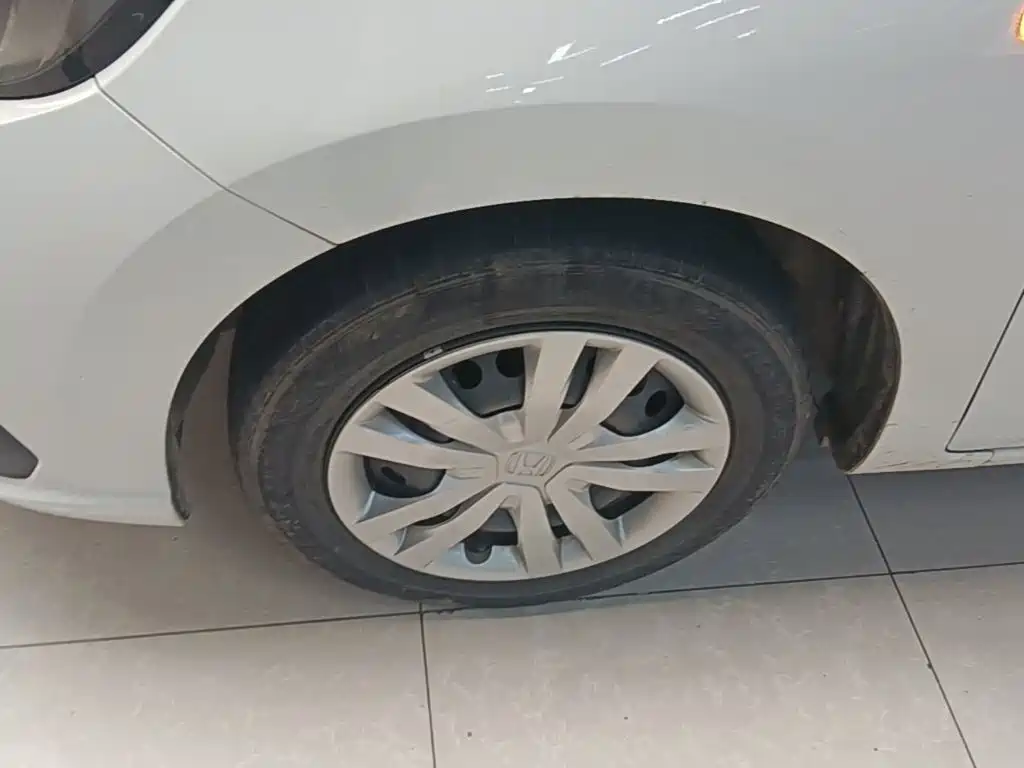 Honda Fit — миниатюра 23