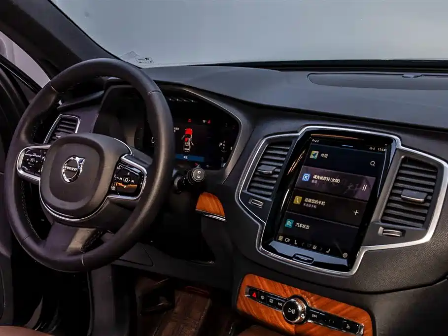 Volvo XC90 2024 B5 Luxury 5 мест