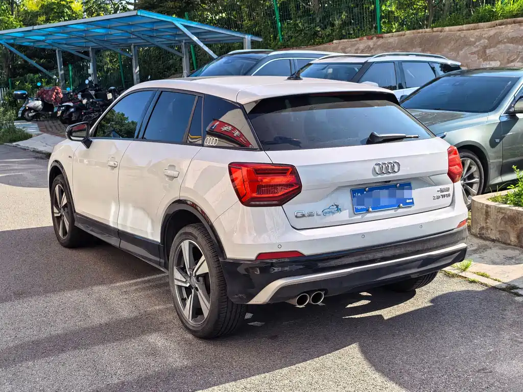 Audi Q2L — миниатюра 4