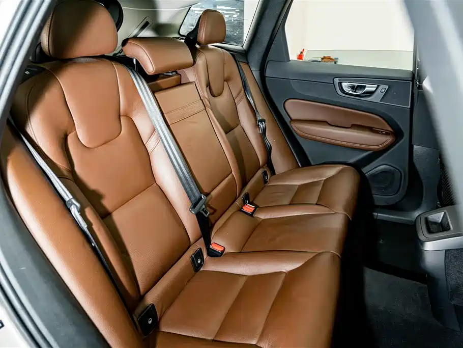 Volvo XC60 — миниатюра 22