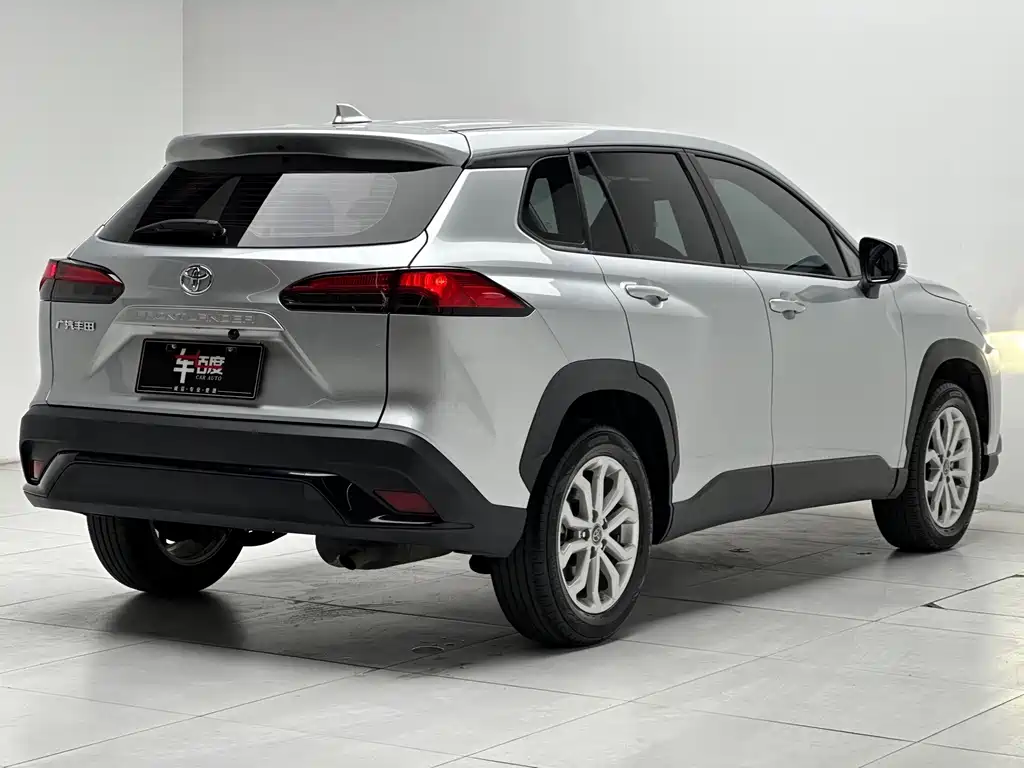 Toyota Frontlander — миниатюра 6