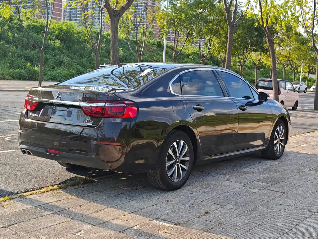Citroen C6 — миниатюра 7