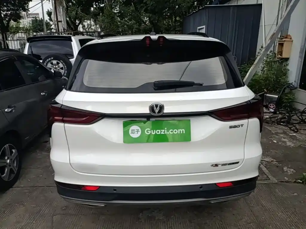 Changan Changan CS75PLUS — миниатюра 6
