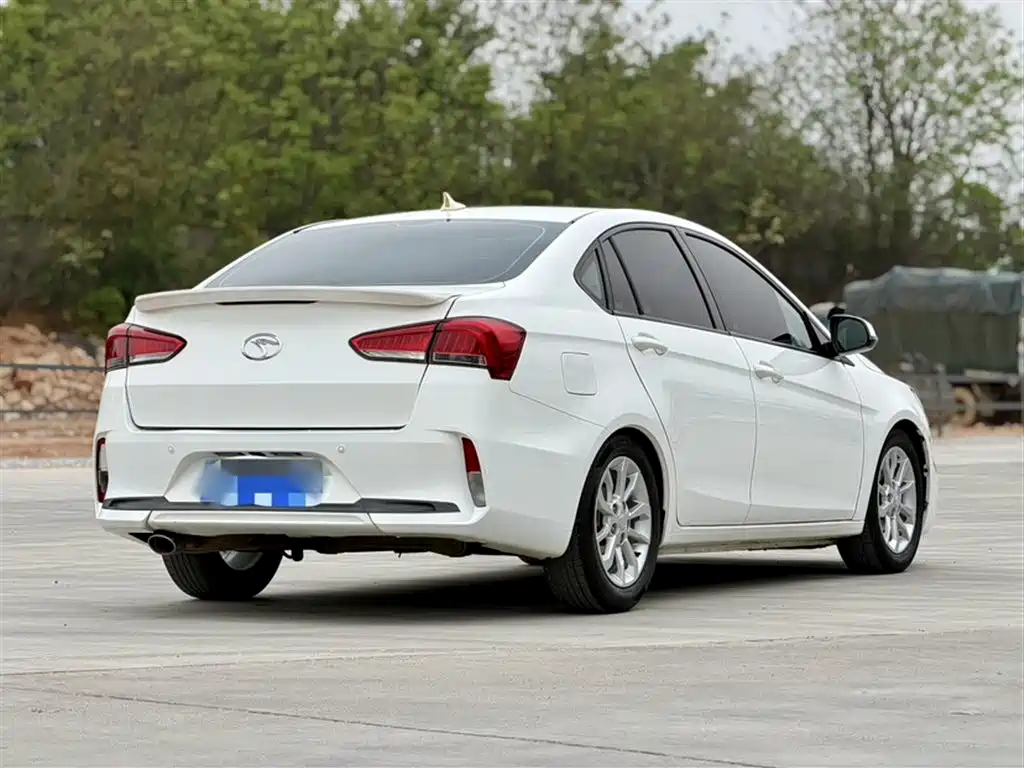 Soueast A5 Yiwu — миниатюра 8