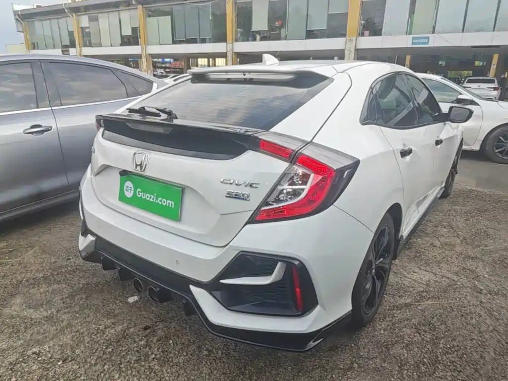 Honda Civic — миниатюра 7
