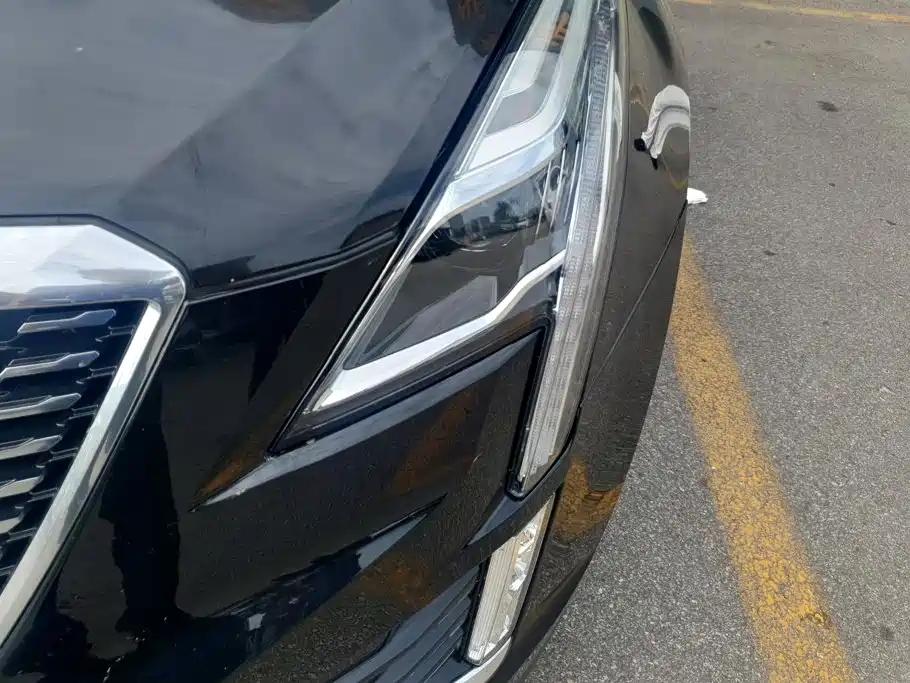 Cadillac XT5 — миниатюра 5