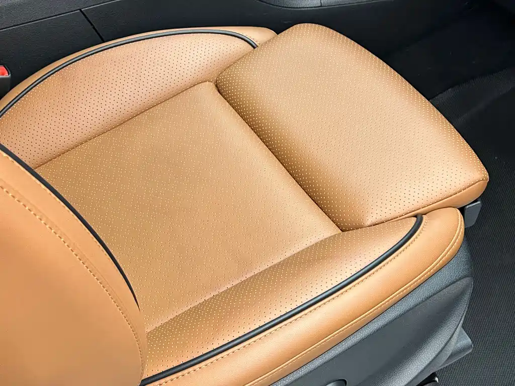 Mercedes-Benz V-Class — миниатюра 31