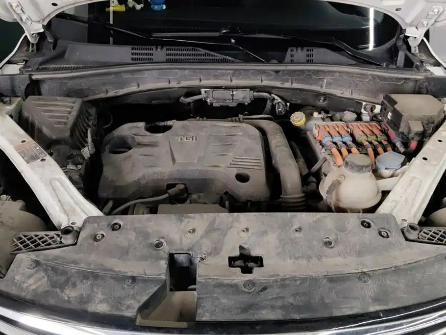 Roewe RX5 New Energy — миниатюра 10